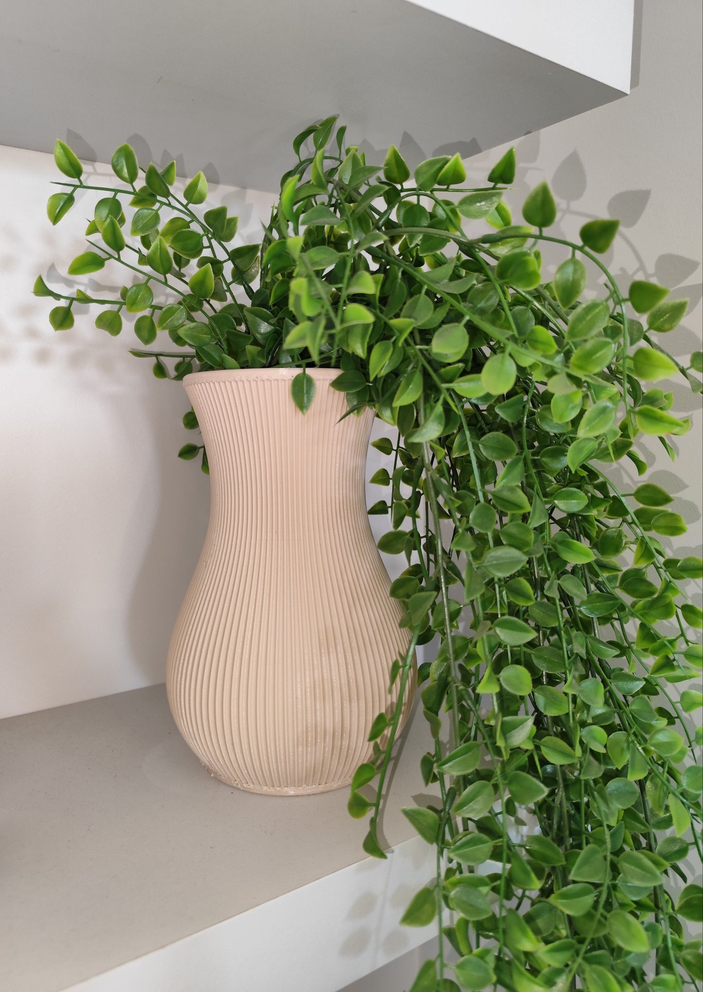 Modern Ribbed Hourglass Vase