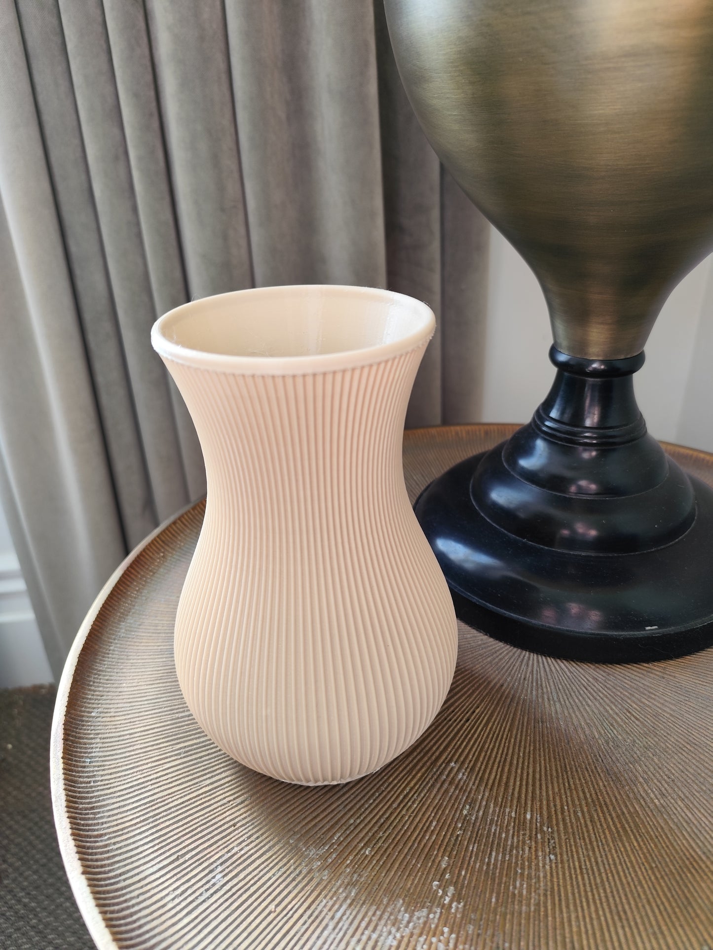 Modern Ribbed Hourglass Vase